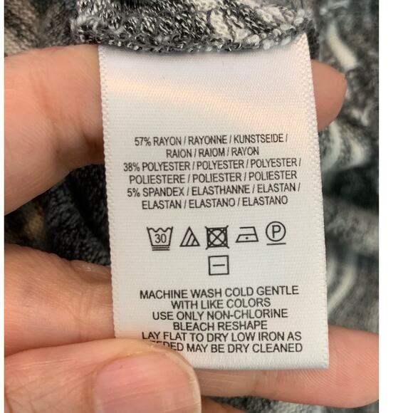 Anthropologie Postmark stripes turtle neck long sleeves Tunic size Medium - Picture 4 of 8